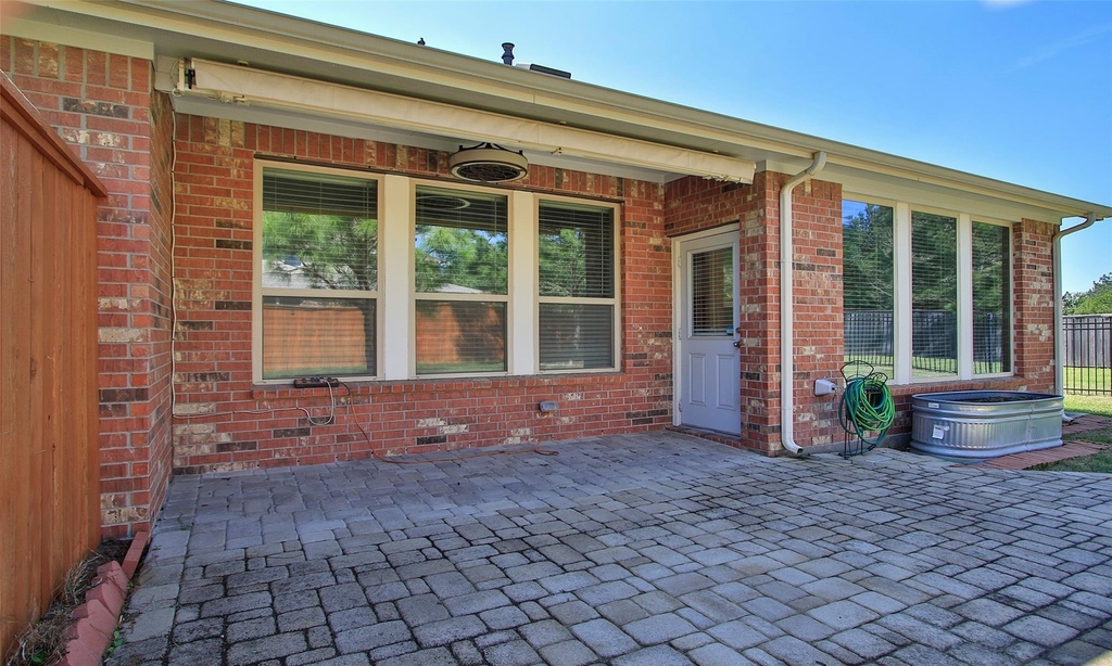 7 Heirloom Garden Place - Photo 35