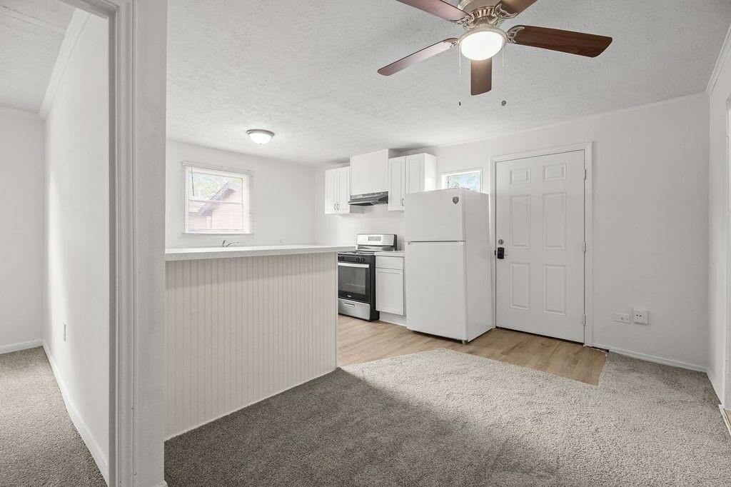 602 S 3rd Street - Photo 5
