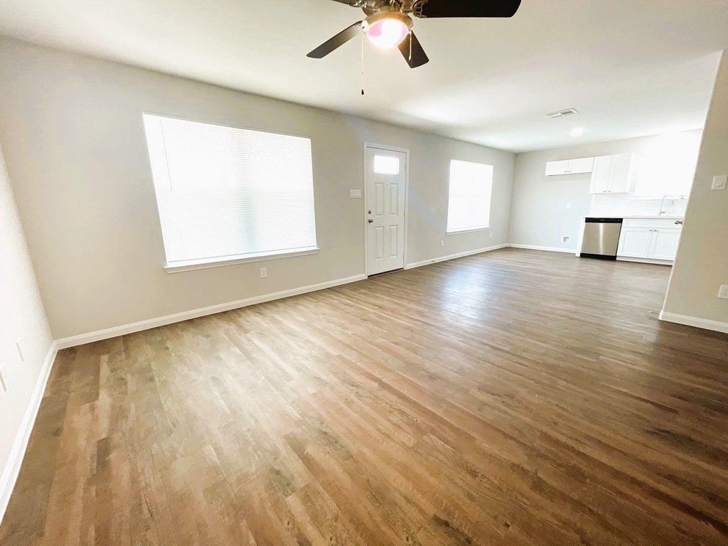 340 Road 5105 - Photo 1