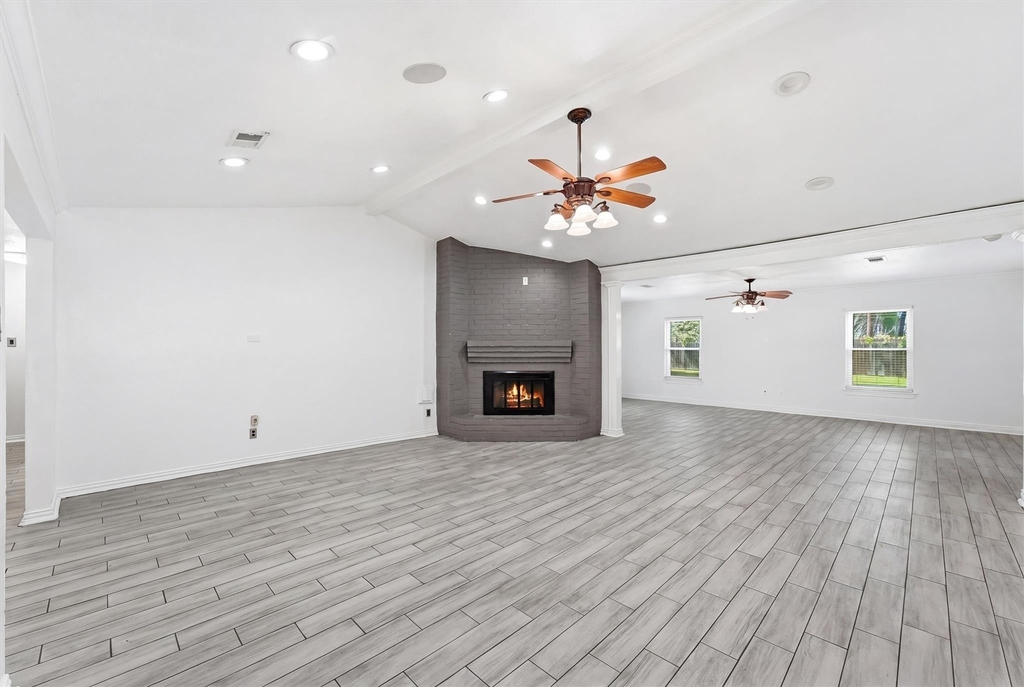 1727 Beckman Drive - Photo 5