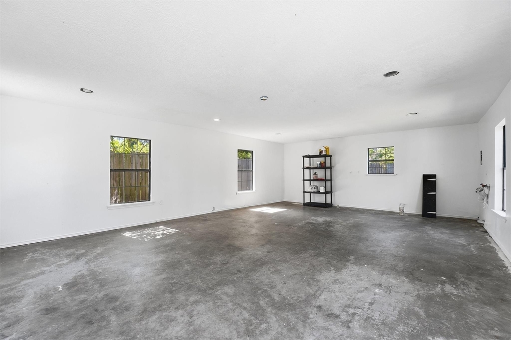 1727 Beckman Drive - Photo 19