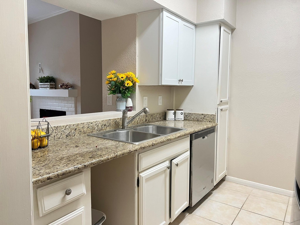 728 Bering Drive - Photo 9