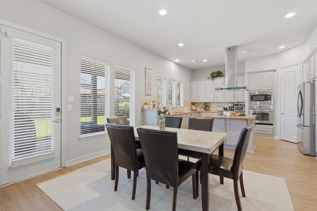 18800 N Bee Cave Springs Circle - Photo 10