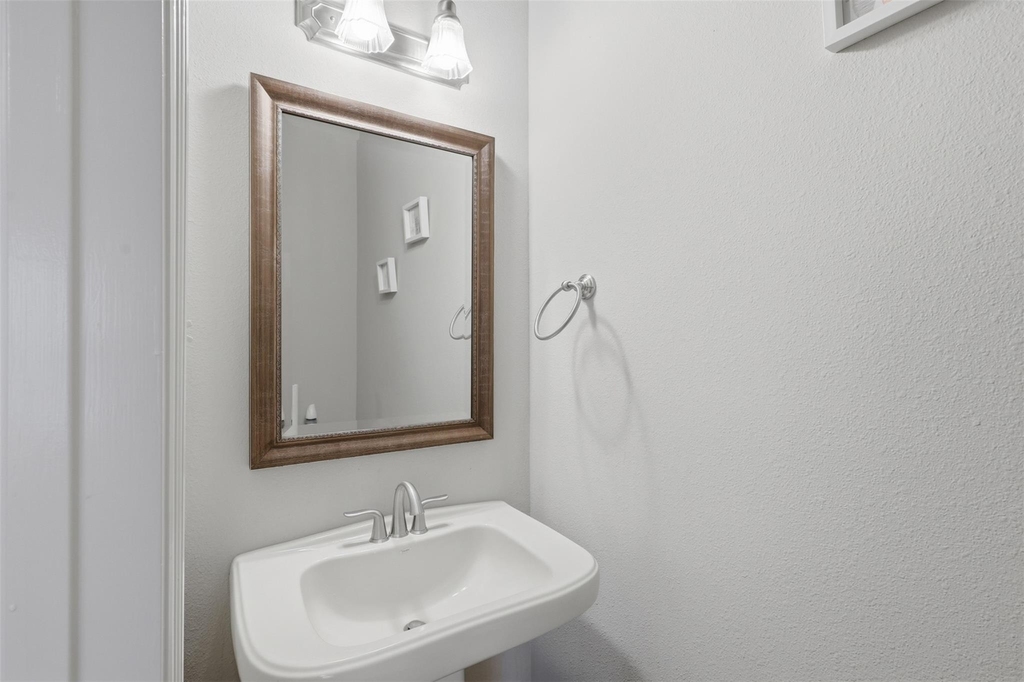 18800 N Bee Cave Springs Circle - Photo 15