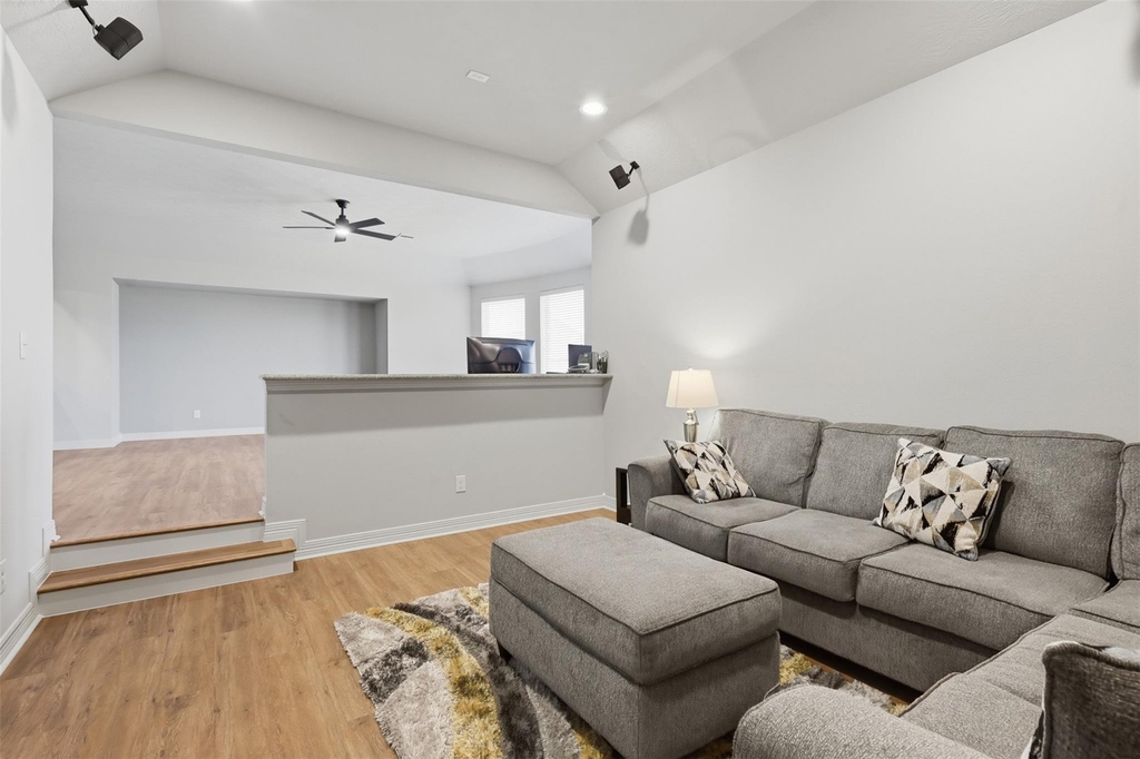 18800 N Bee Cave Springs Circle - Photo 30