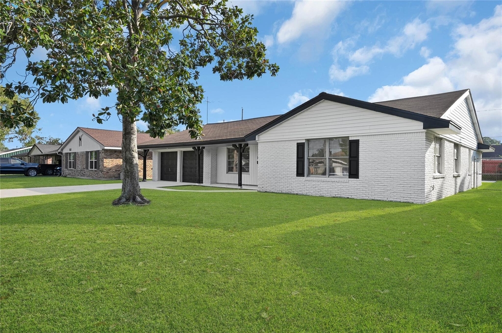 8603 Freewood Street - Photo 2