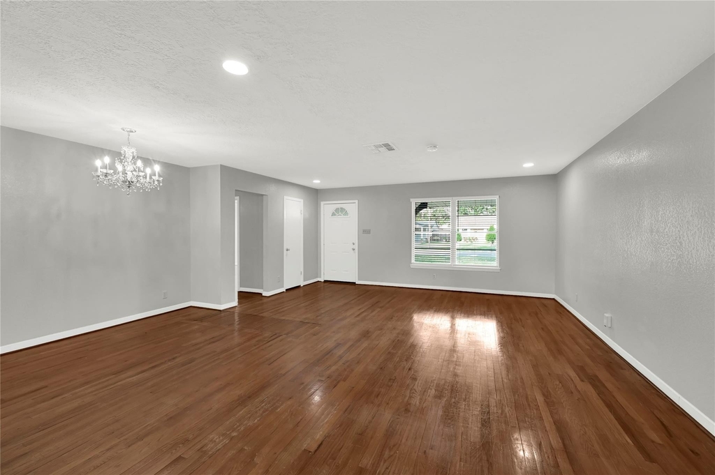 8603 Freewood Street - Photo 5