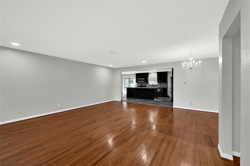 8603 Freewood Street - Photo 4
