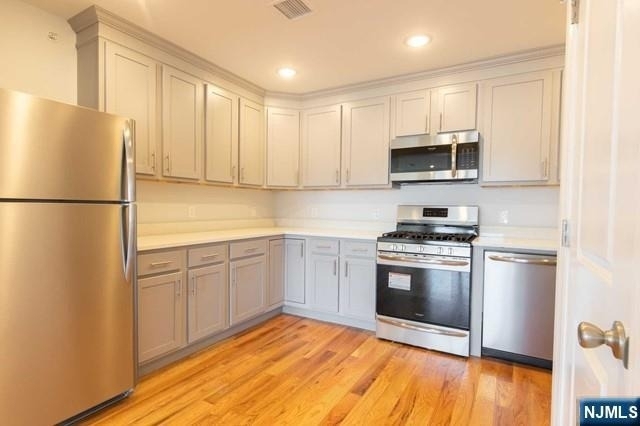 111 Monroe - Photo 6