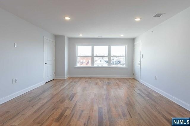 111 Monroe - Photo 3