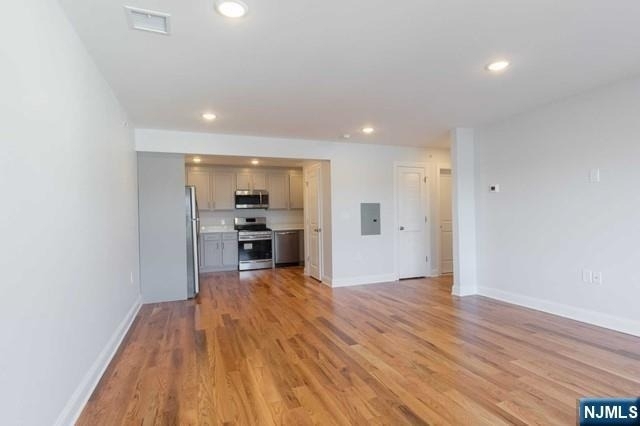 111 Monroe - Photo 4