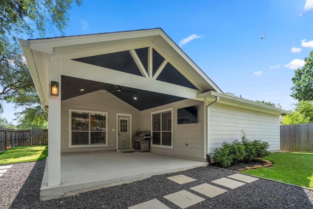 5802 Sawyer Bend Lane - Photo 33