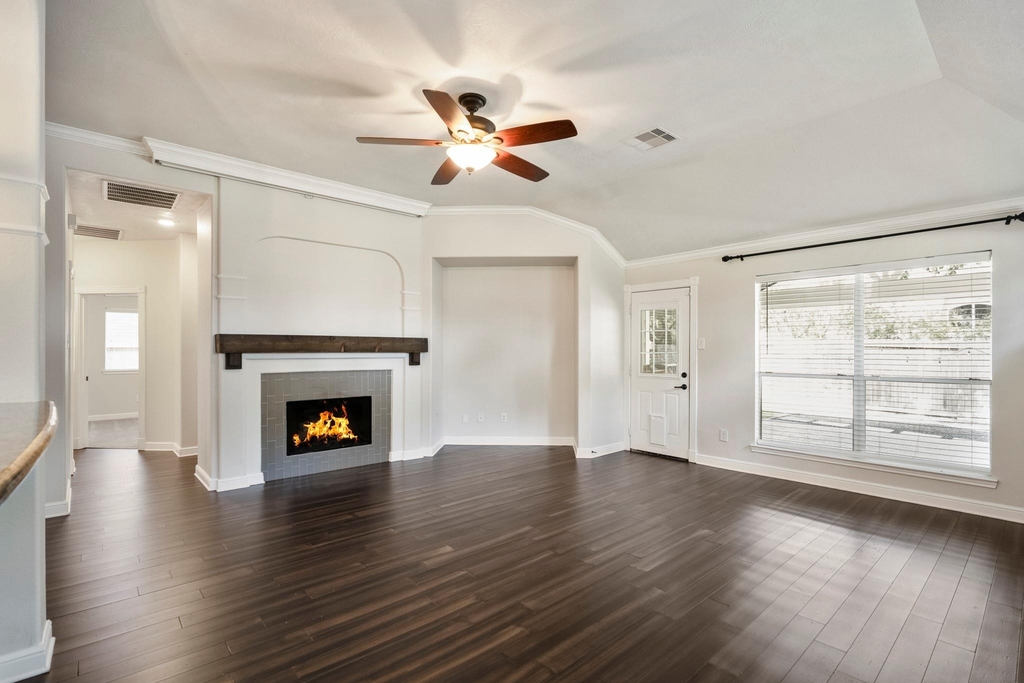 5802 Sawyer Bend Lane - Photo 13