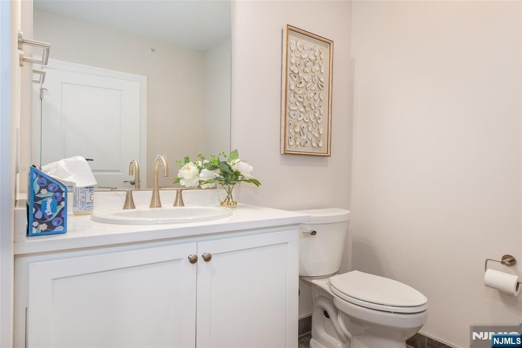 246 Main - Photo 26