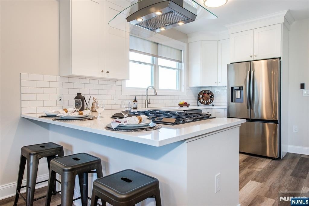 246 Main - Photo 10