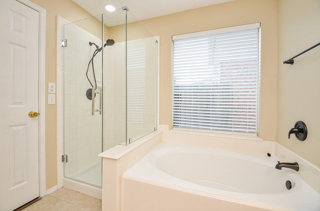 21018 Barker Canyon Lane - Photo 23