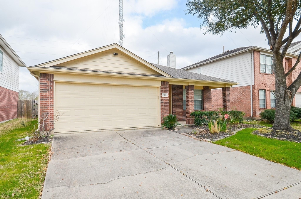 21018 Barker Canyon Lane - Photo 3