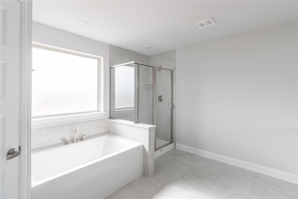 401 Sunray Lake Lane - Photo 15