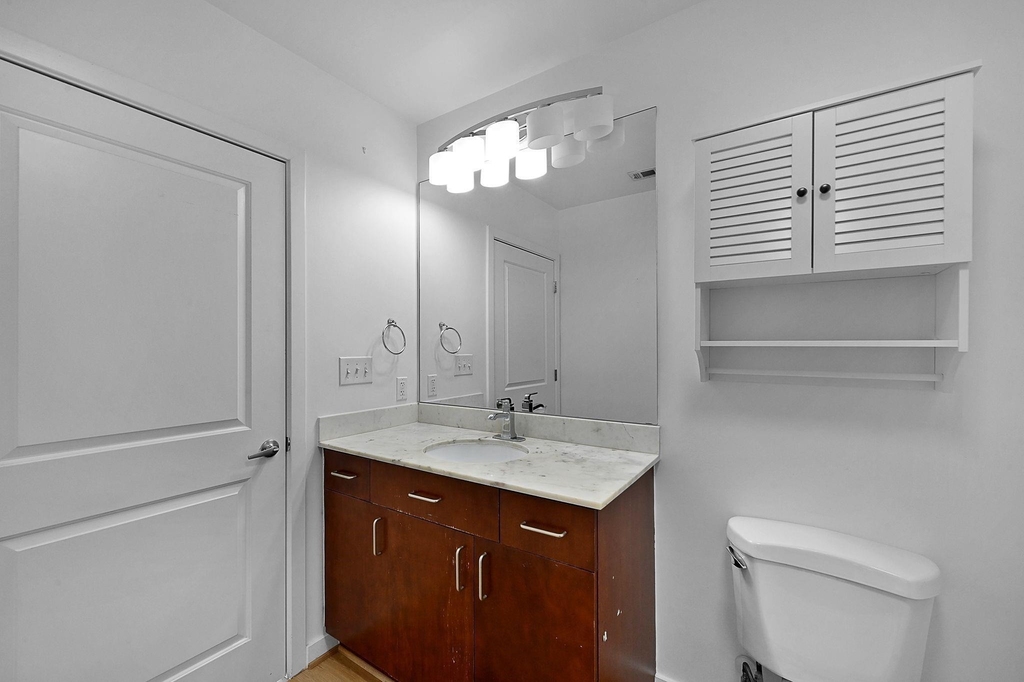 5925 Almeda Road - Photo 13