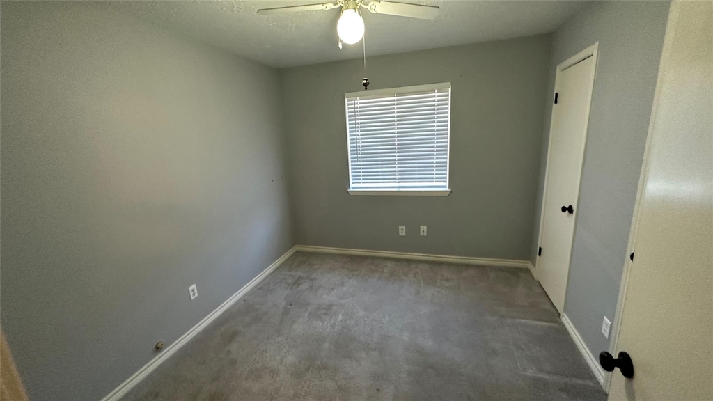8607 Knoll Forest Drive - Photo 1