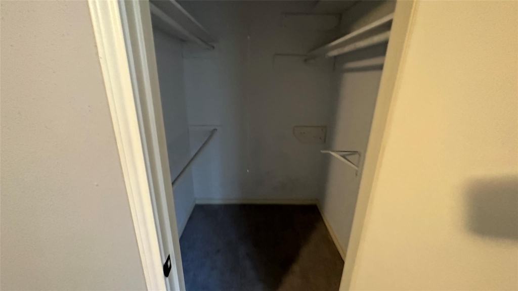 8607 Knoll Forest Drive - Photo 11