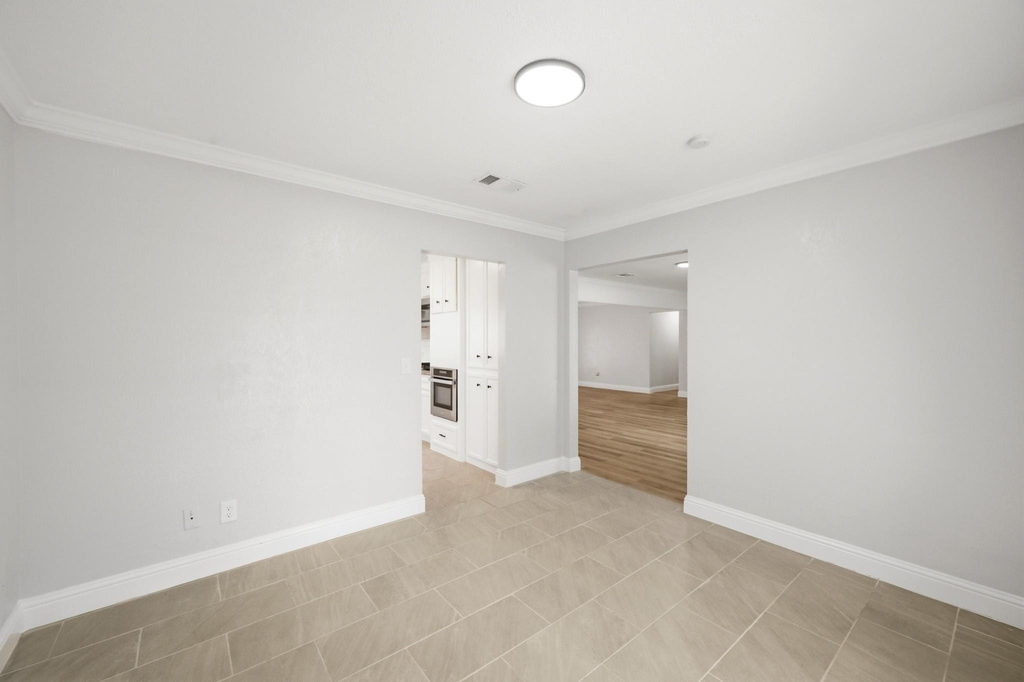 1310 Burning Tree Road - Photo 12