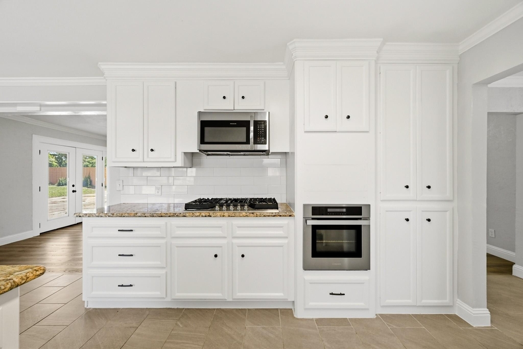 1310 Burning Tree Road - Photo 10