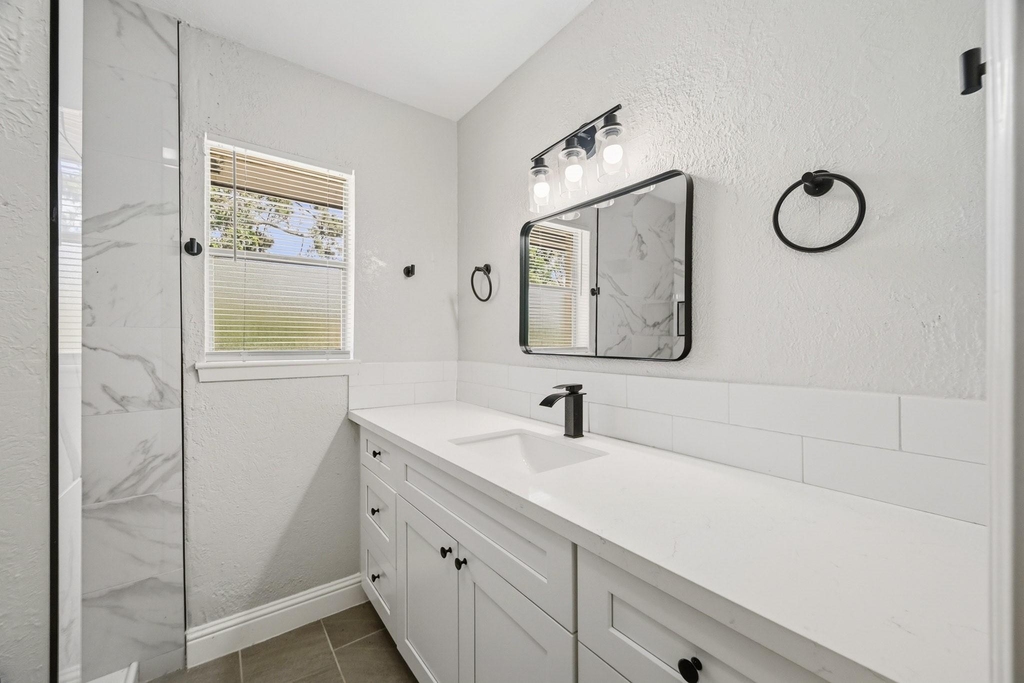 1310 Burning Tree Road - Photo 25