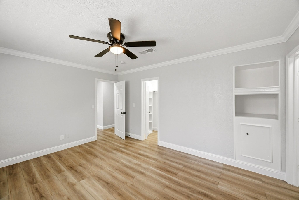 1310 Burning Tree Road - Photo 23