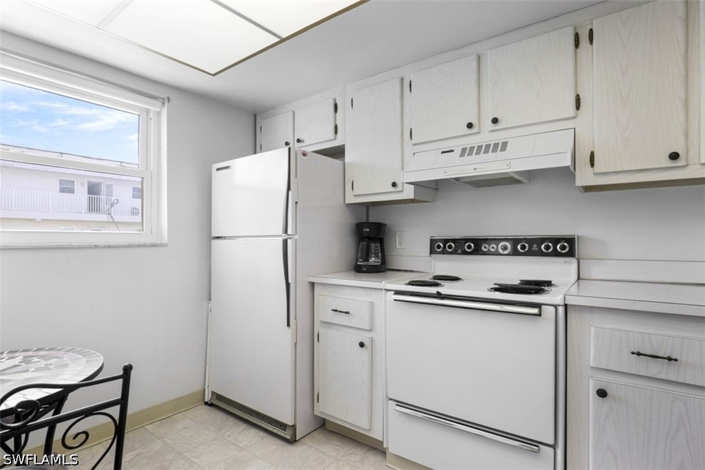 3150 Binnacle Drive - Photo 5