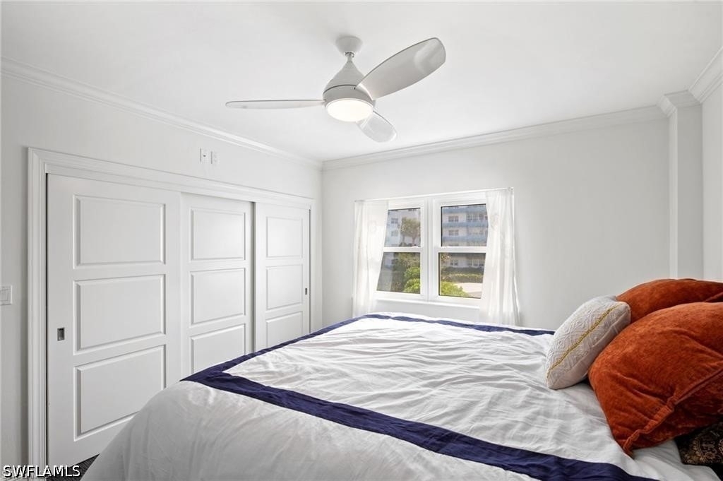 240 Seaview Court - Photo 10