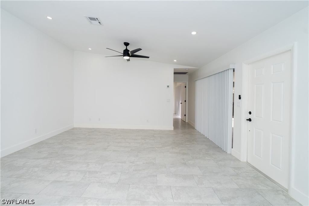 6306 Royal Woods Drive - Photo 4