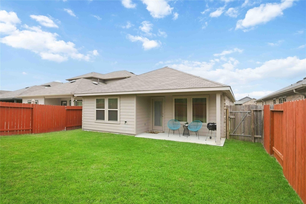 22434 Forest Gorge Lane - Photo 20