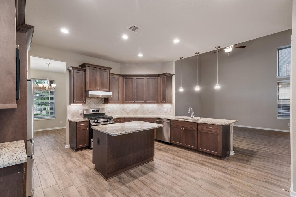 4702 Primrose Valley Lane - Photo 7