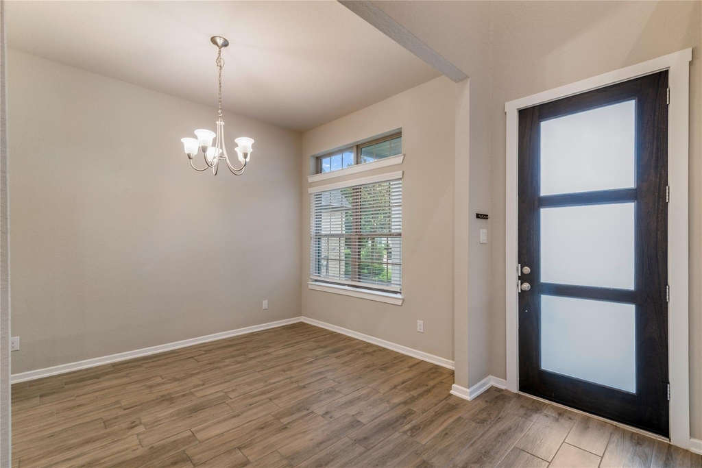 4702 Primrose Valley Lane - Photo 5