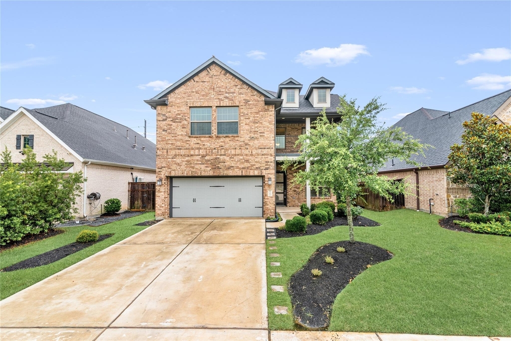 4702 Primrose Valley Lane - Photo 0