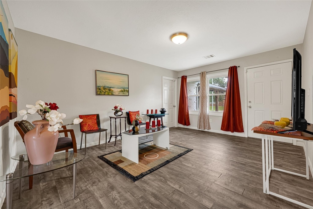 5714 Peacock Street - Photo 9