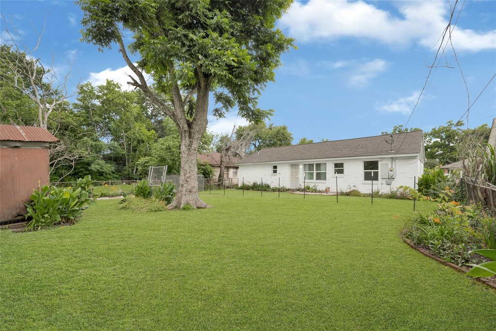 5714 Peacock Street - Photo 4