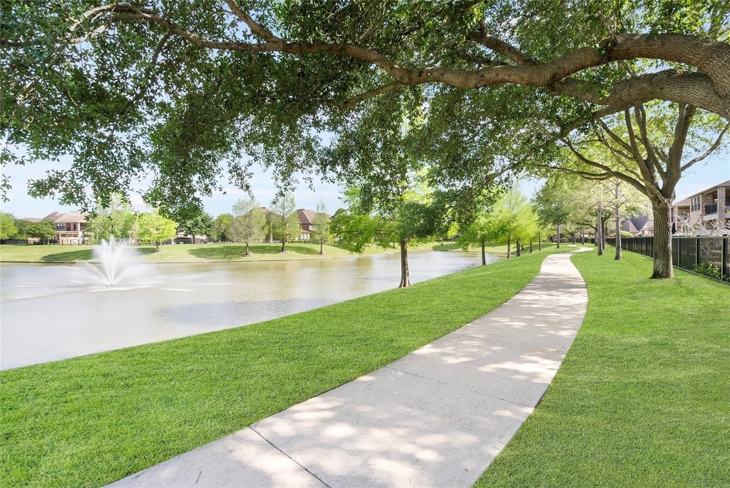 1243 Glenwood Canyon Lane - Photo 0