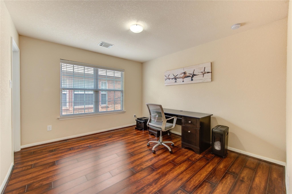 1243 Glenwood Canyon Lane - Photo 33