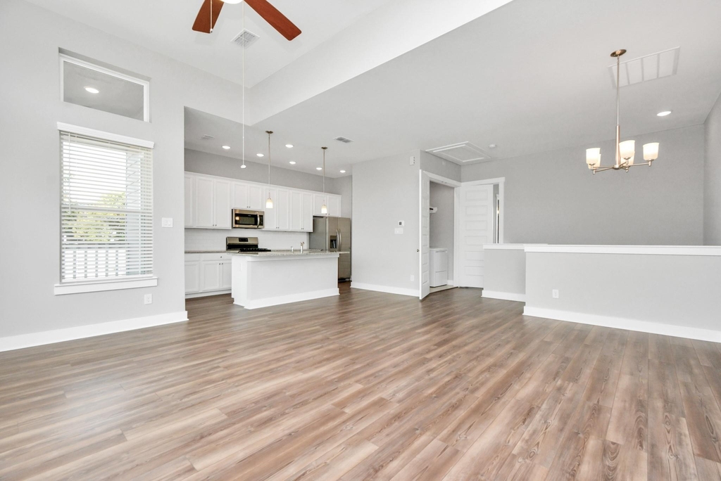 713 Strawberry Pines Court - Photo 15
