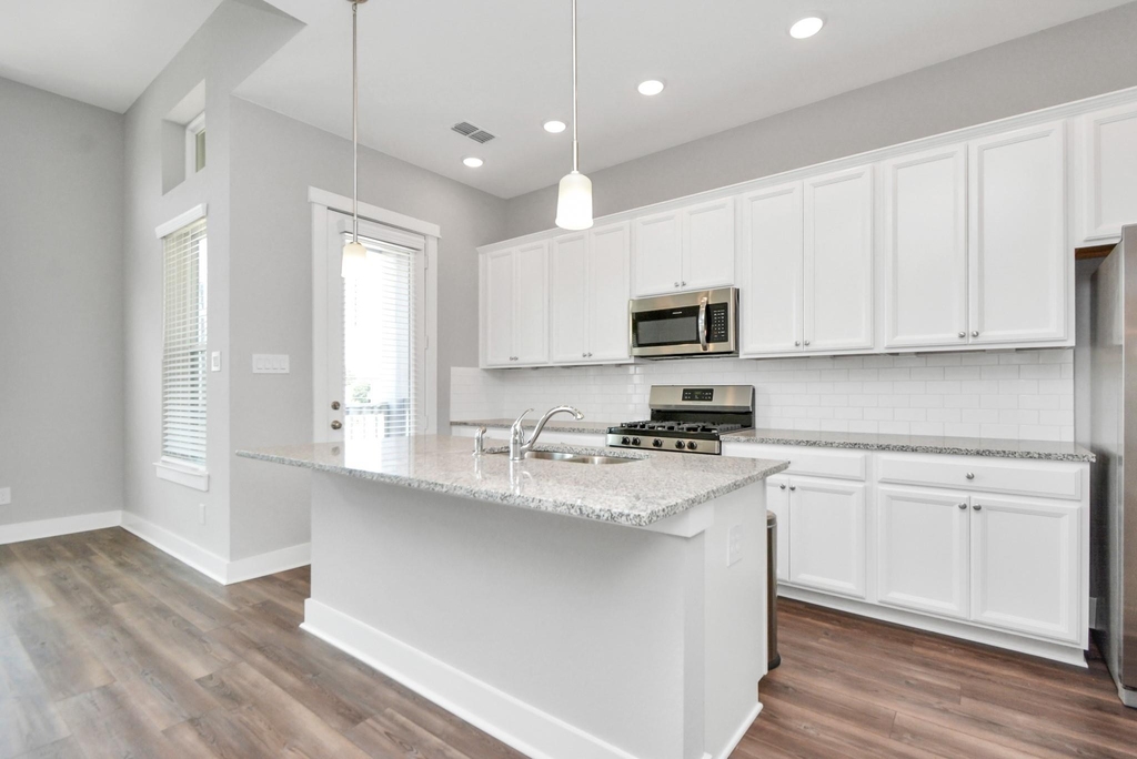 713 Strawberry Pines Court - Photo 20