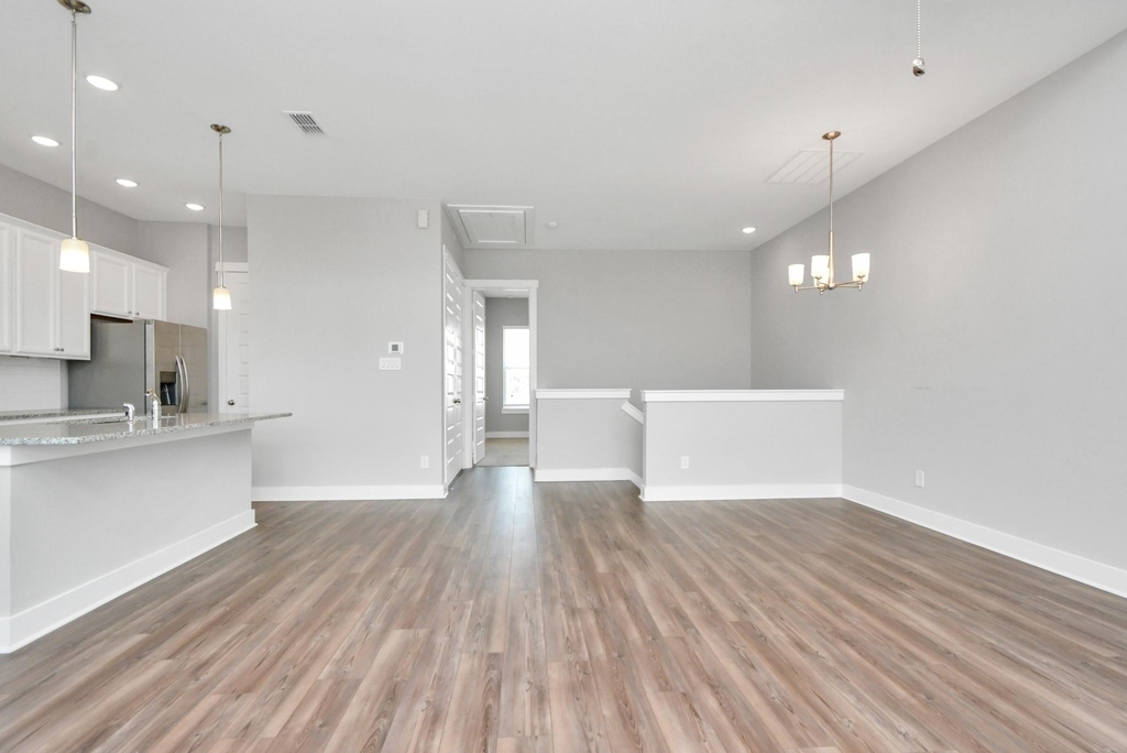 713 Strawberry Pines Court - Photo 14