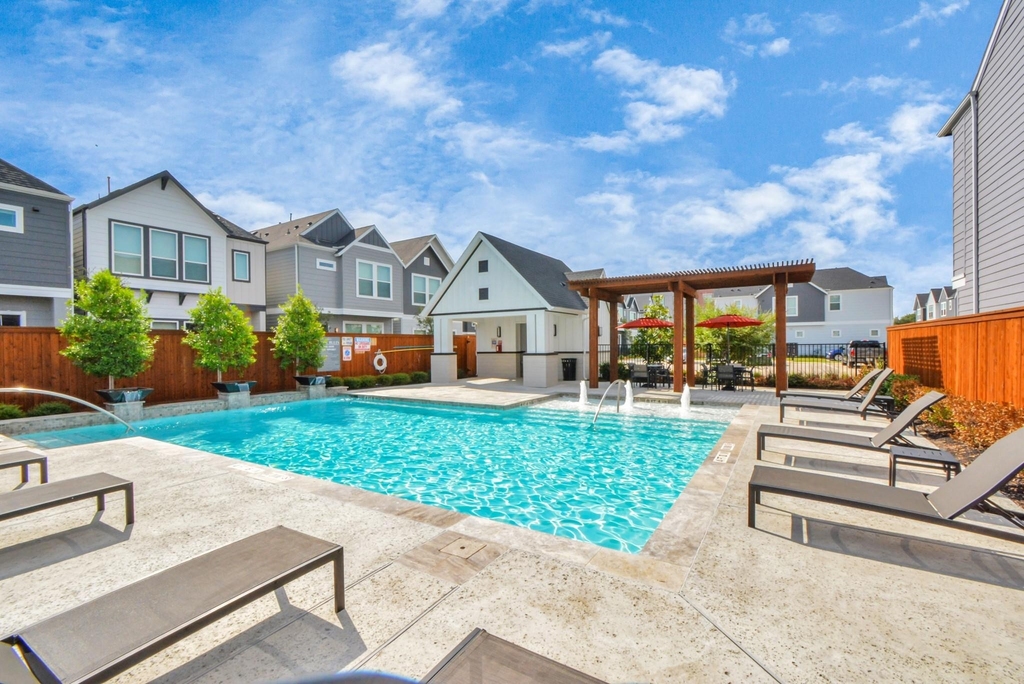 713 Strawberry Pines Court - Photo 1