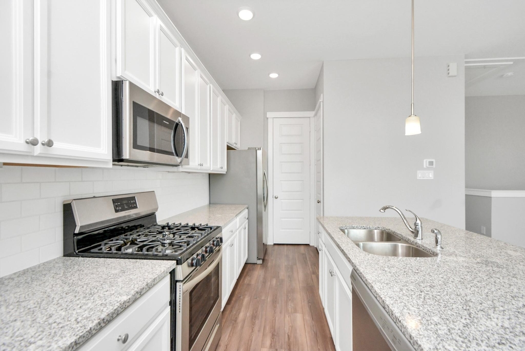 713 Strawberry Pines Court - Photo 24
