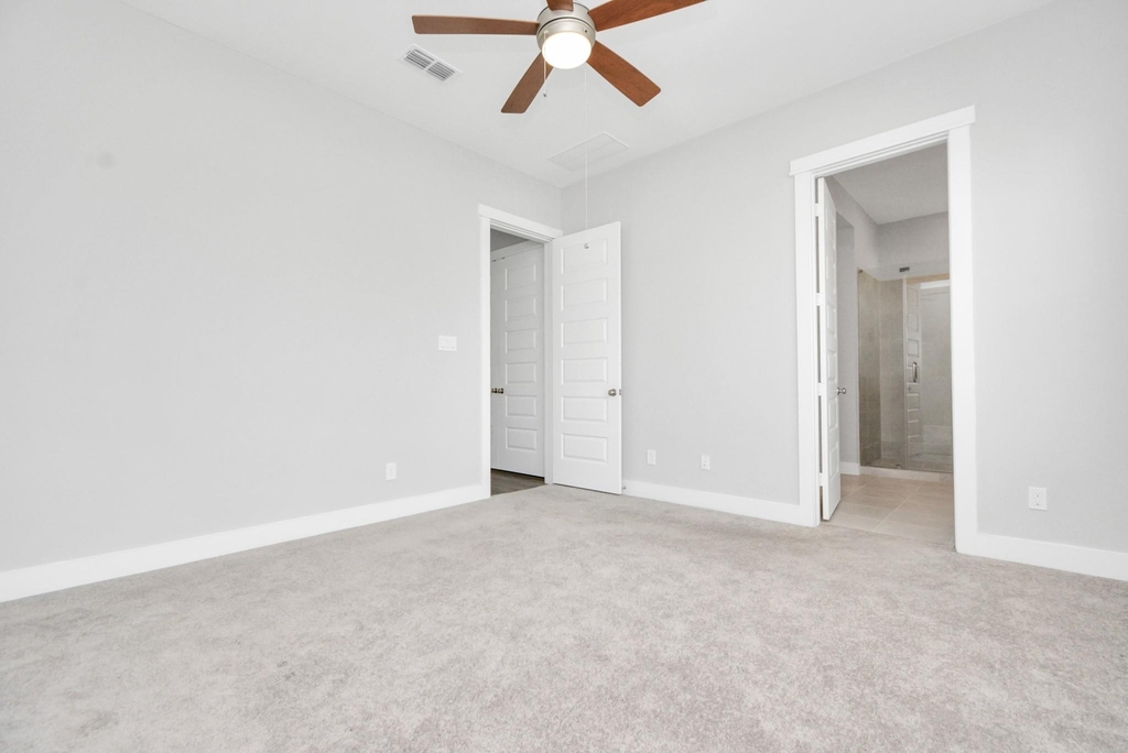 713 Strawberry Pines Court - Photo 27