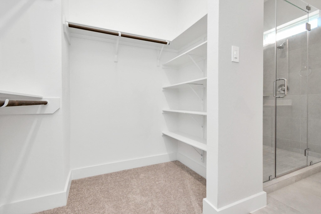 713 Strawberry Pines Court - Photo 34