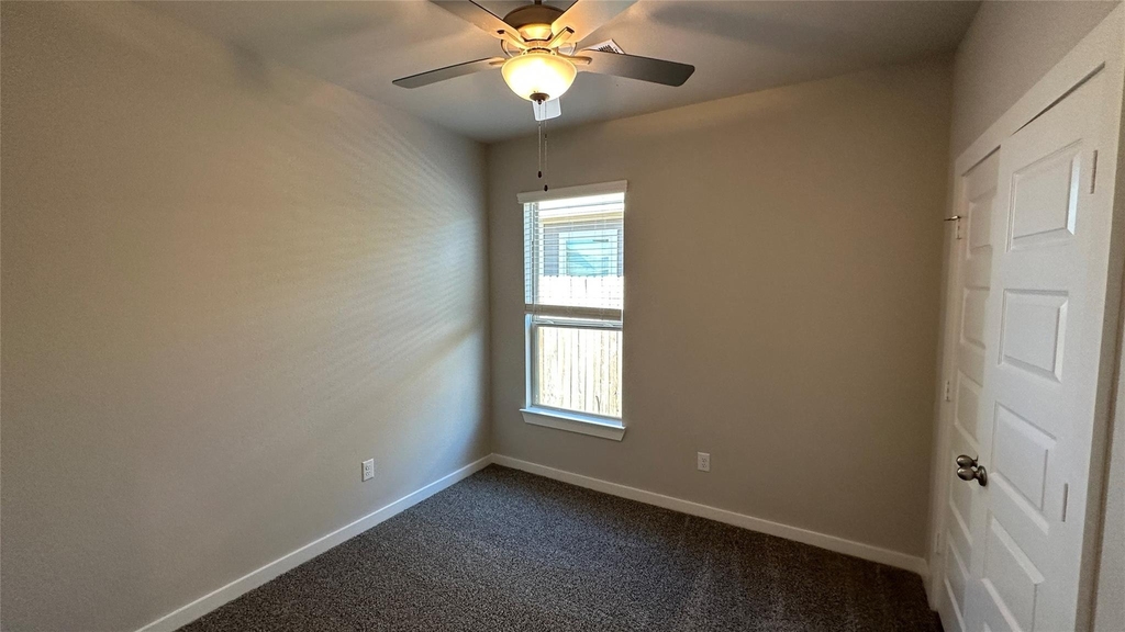 9804 Grosbeak Lane - Photo 7
