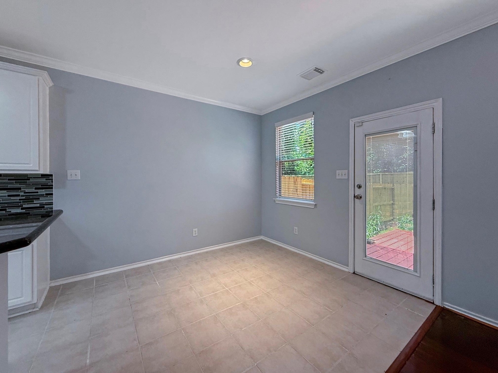 3 Peachridge Place - Photo 3