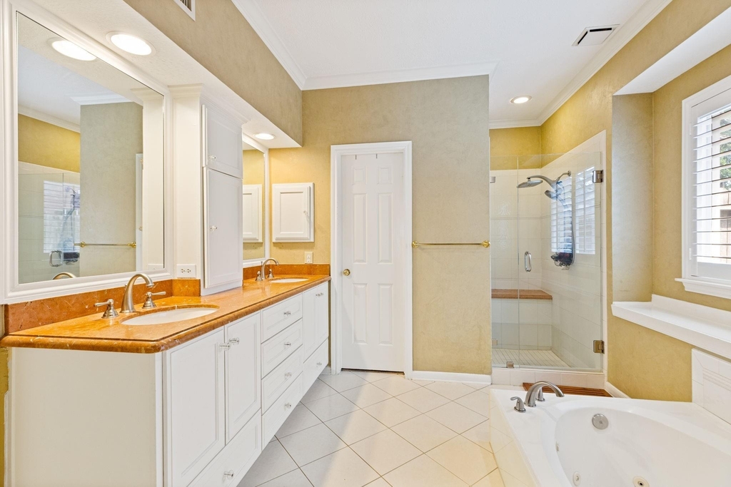 7435 River Garden Drive - Photo 21